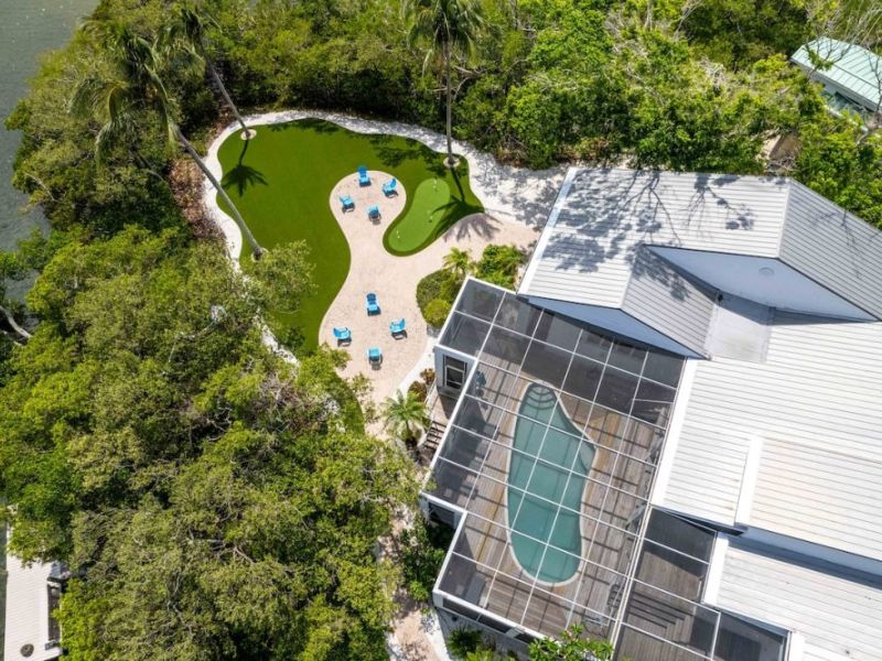 Bimini Cove Main Image